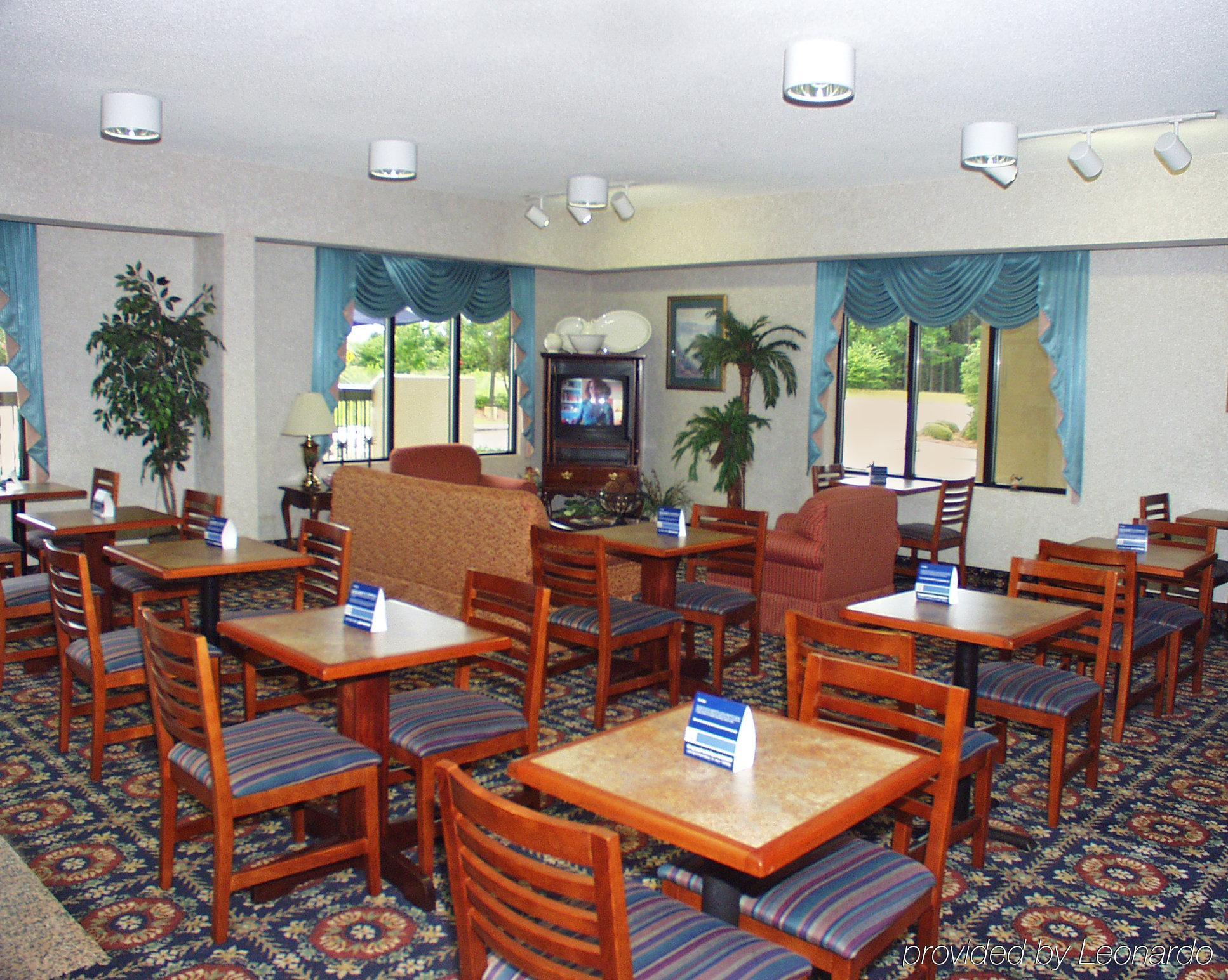 Baymont By Wyndham Orangeburg North Hotell Eksteriør bilde